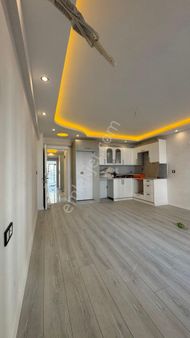 Muradiye Su Deposu Civarı Sıfır Özellikli 1+1