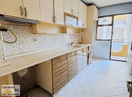 Central 35 Lider Şirinyer İzban Yanı 125 M2 3+1 D.gazlı Kiralık