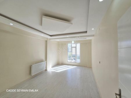 Cadde Seyran'dan Satılık 3+1 135m2 1.kat