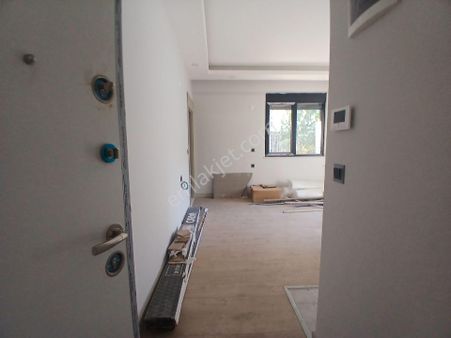 Zerdalılık'te Sıfır.bınada