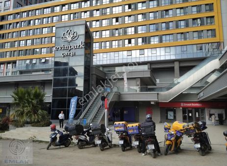Evinpark Çarşıda Ziraat Ve Y.kredi Bankasına Yakın 30m2 Dükkan