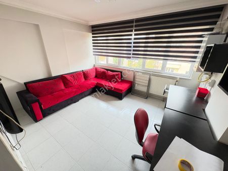 Marmara'dan Kocasinan'da 1+1 Geniş Kiralık Daire