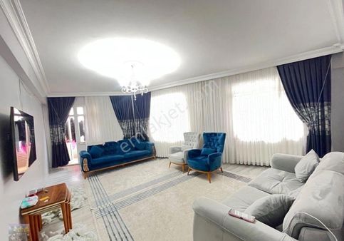 Esentepe Mah Satılık 2+1 110m2 Yüksek Giriş Daire