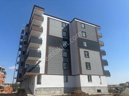 Körükte Satılık 2+1 Lüx Yüksek Giriş