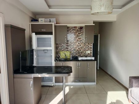 Lemas Emlak : Çiftlikköy Site İçerisinde 1+1 Eşyalı Kiralık