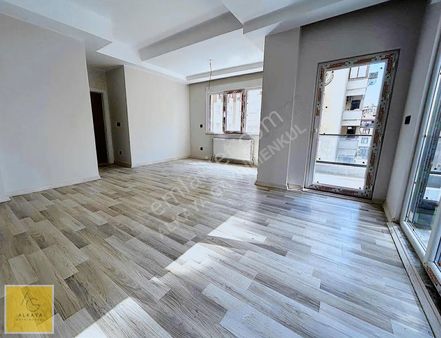 Alkaya'dan Bostancı'da Satılık 3+1 Sıfr Daire Balkonlu Boş