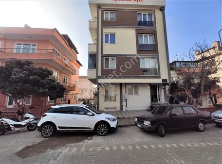 Çanakkale Cevatpaşa Mahallesi Ful Eşyalı Satılık 1+1 Daire !