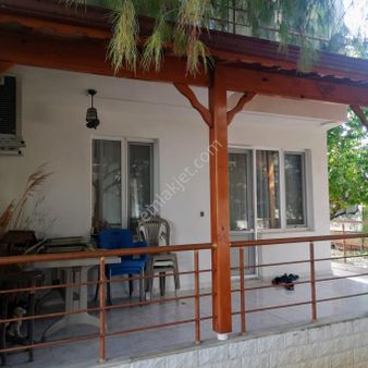 Görgülü Emlaktan Satılık Villa