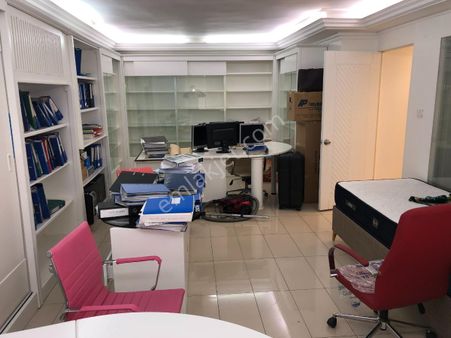 G.o.p Kızkulesi Sokak Prestijli 4 Bölüm Full Mobilyalı Bina Önü