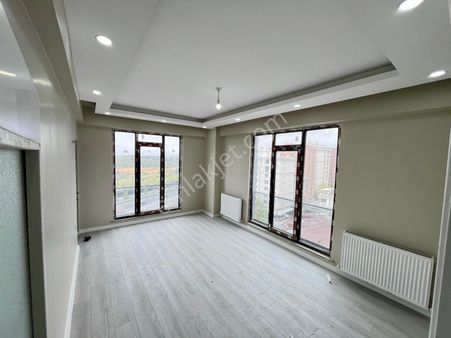 Lale Yapı'dan E.habipler Mh 2+1 100m² Site İçinde Ultra Lüüx Otoparklı Daire
