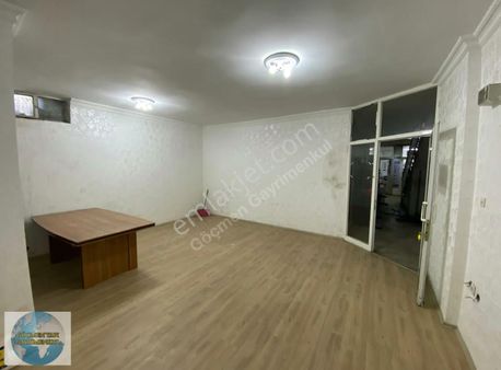 Avcılar Merkezde 40 M2 Dükkan İşyeri Kullanimina Uygun Kiralık