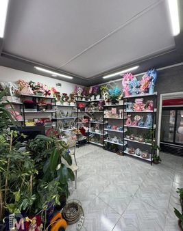 Öğretmen Evi Karşısı Hazır Çiçekçi Dükkanı Devren Satılık