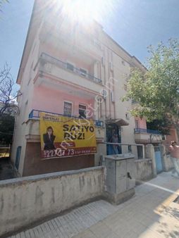 Güvenay – Çorum Ulukavak Mahallesi Merkezi Konumda Kiracılı Komple Satılık Bina