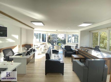 Başarı Bağdat Caddesi'ne Cepheli 1.kat İş Yerine Konuta Fırsat