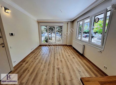 Başarı'dan Erenköy'de Merkezi Konumda 80 M2 2+1 Balkonlu Boş