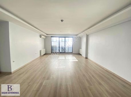 Başarı'dan Suadiye'de Butik Bina'da 4+1 Geniş Teraslı 220m2