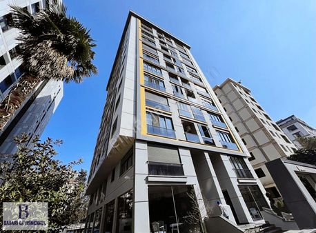 Başarı'dan Erenköy'de Ebeveyn Banyolu Balkonlu 135 M2 3+1
