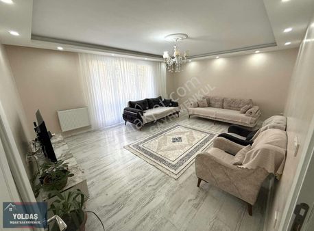 Yoldaş İnş Gazi Mah De 2+1 100 M2 1 Kat Asansörlü Satılık Daire