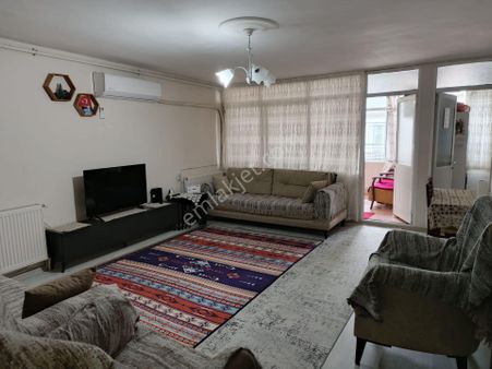 Paşa Gayrimenkul'den Betonyol'da 2+1 D.gazlı Satılık Daire