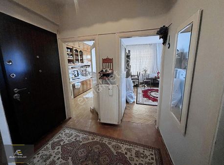 Alan Emlakdan Mimarsinanda Satılık 3+1 Fırsat Daire