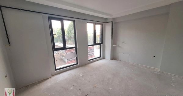 Yalova Altınova Merkezde Sıfır 1+1 Eşyalı Satılık Daire