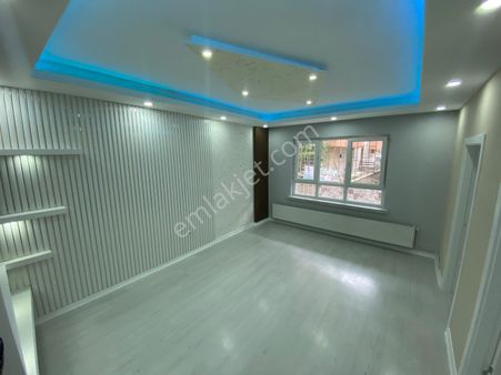 İncirli Meslek Lisesi Karşısı 3+1 Fırsat Daire