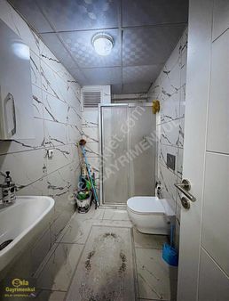 Sıla Gayrimenkulden Tam Merkezi Konumda 3+1 İçi Yapılı Daire