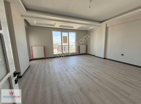 Yağmur Emlak'tan Tekkeköyde Cadde Üstü 3+1 Süper Lüks Daire