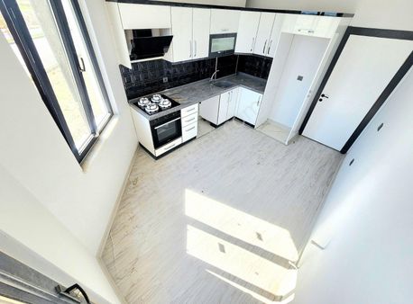 Parla'dan Ön Cephe Sıfır Ebeveyn Banyolu Satılık 2+1 Daire