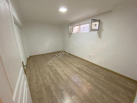 Mecidiye'de 1+1 Amerikan Mutfaklı Merkezi Lokasyonda Metroya 5dk