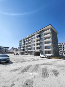 Emrah Çiftci'den Selçuklu Sancak Mah.novada Avm Civarı Satılık 2+1 Sıfır Lüks Daire