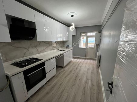 Atatürk Mah 3+1 Merkezi Konumda Full Yapılı Daire