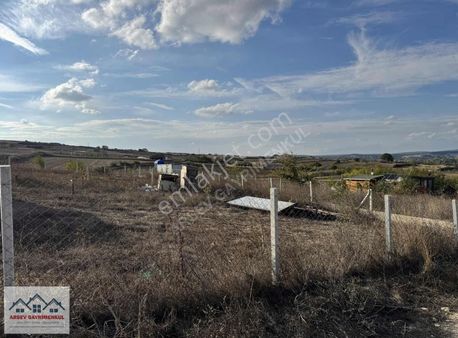 Çatalca Kabakçada Tepe Konumda 500m2 Yerleşim İçinde Parsel