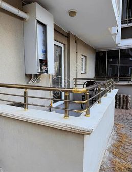 Atakum Da Sahile Yürüme Mesafesinde Acil Uygun Satılık 1+1 Daire