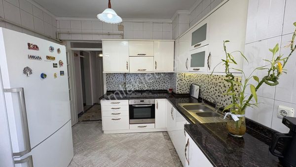 Kavaklıkta Satlık Bakımlı Daire 3+1 Kombili Kat3