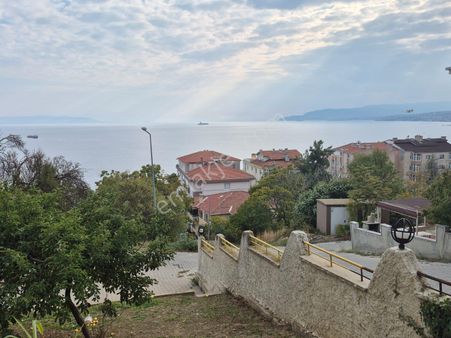 Delux'den Hürriyet Mah.'de Deniz Manzaralı Kiralık 2+1 Daire