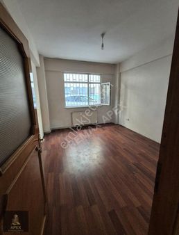 Seyrantepe'de 2+1 Kiralık Metroya-hamidiye Hastanesine Yakın