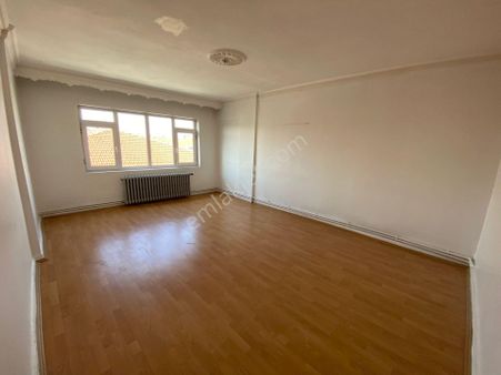 Aktif Emlak Tan Atatürk Mahallesinde Fırsat 3+1 Daire