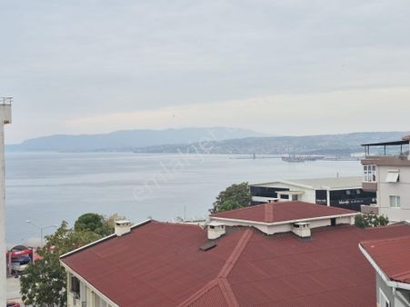 Delux'den Hürriyet Mah.'de Deniz Ve Şehir Manzaralı Dublex Daire