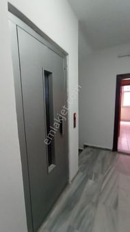 Rize Merkez Üst Cadde Üzerinde Kat 3 Asansör Var Satılık Daire