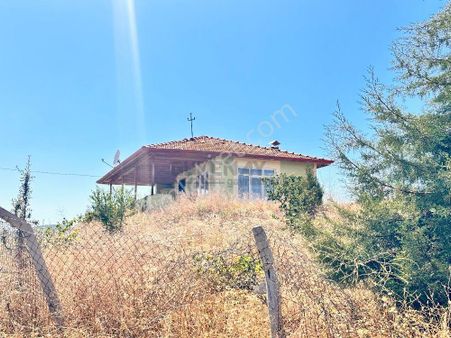 Güvenay – Çorum İskilip Yolu 10 Km. Satılık Evli Hobi Bahçesi