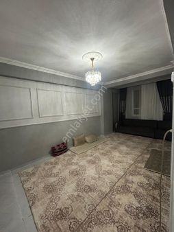 Uğurlu Emlaktan Devteyştı Ömeriye İmam Hatip Orta Okulun Arkasında Satılık 2+1 Yüksek Giriş Kat.