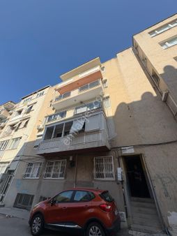 İzmir Konak Halilrıfatpaşa Caddesinde 3+1 Satılık Daire