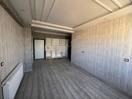 Doğukent Mahallesinde 1+1 Satılık Daire