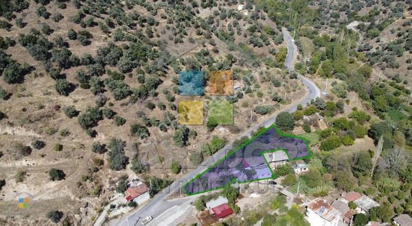 Sultanhisar Kılavuzlar Mahallesinde Satılık Müstakil Ev Ve Arsa