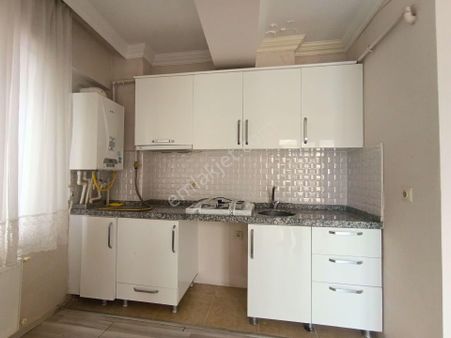 Barbaros İlahiyat - Avm Yürüme Mesafesinde Kiralık Daire