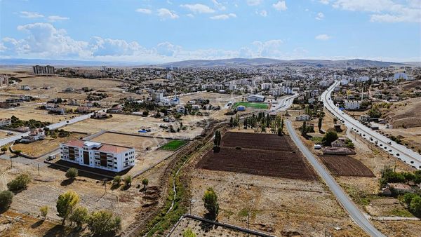 Şehitler Bulvarında Fırsat Arsası