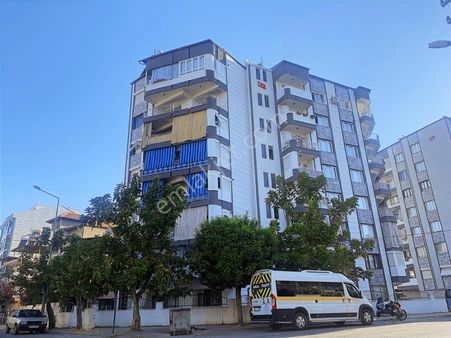 Salihli Satılık 3+1 Doğalgazlı Asansörlü Daire Cumhuriyet Mah