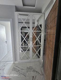 Menemende Geniş Mutfaklı, Aydınlık 2+1 Kiralık Daire