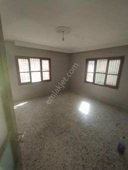 Demirhan'dan Kozan Caddesi Shell Civarı Kiralık Müstakil Ev